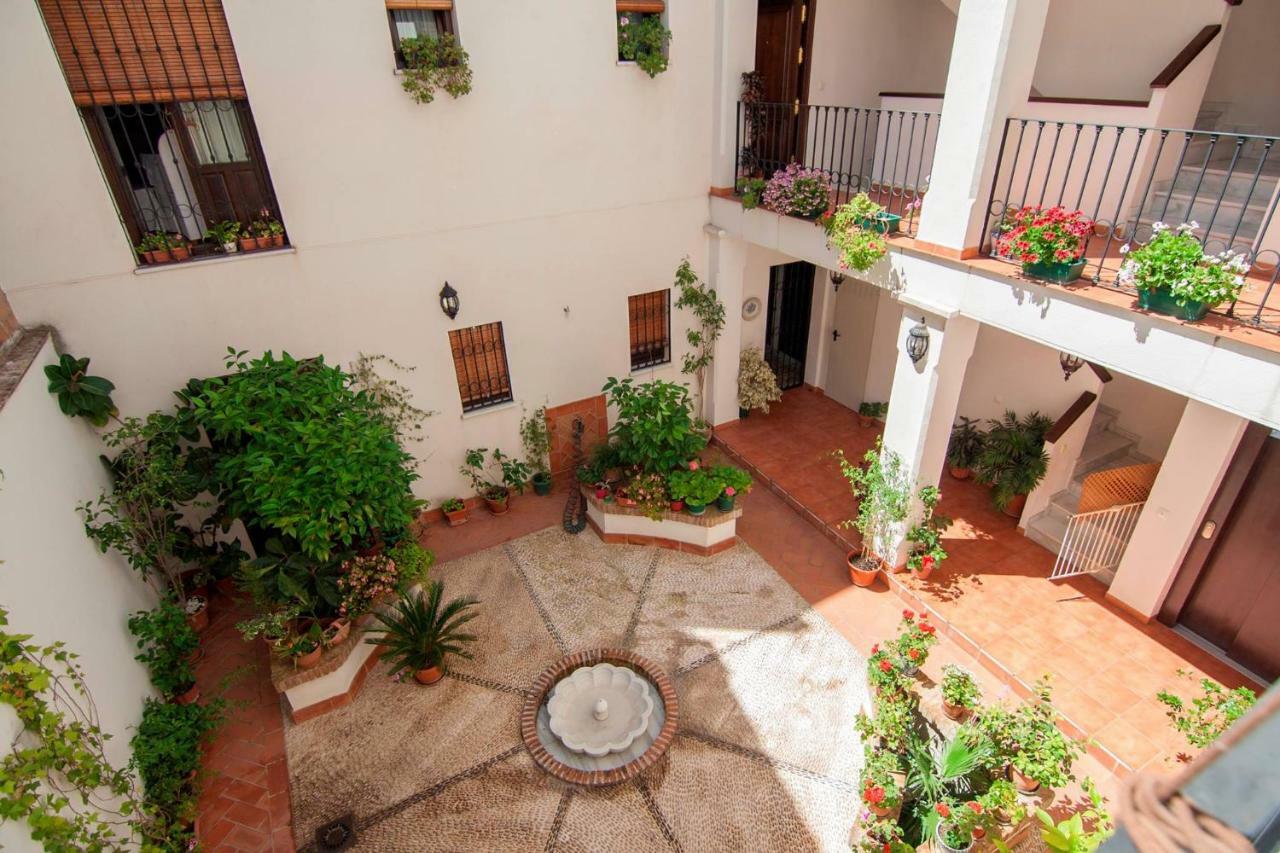 Apartamentos La Ribera Cordova Esterno foto