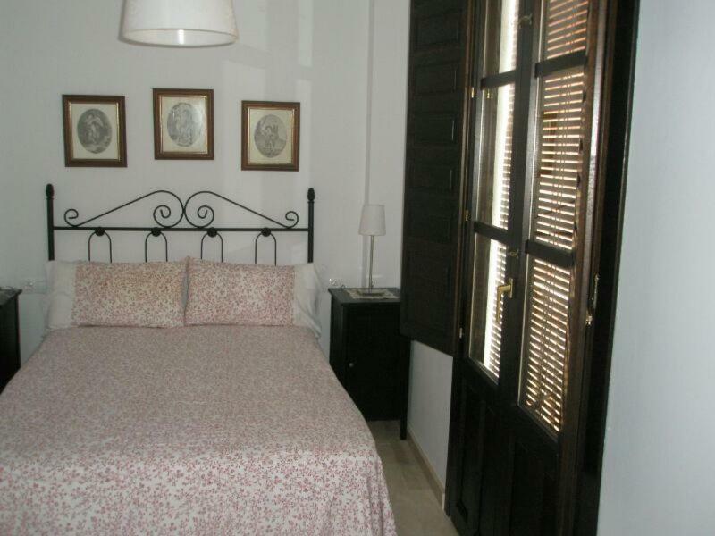 Apartamentos La Ribera Cordova Esterno foto